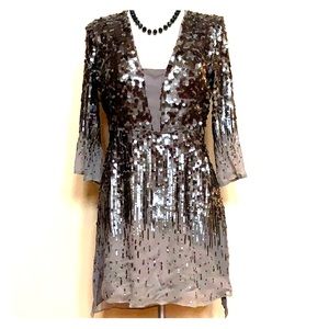 💥 HALSTON H Statement sequined dress with sleeves